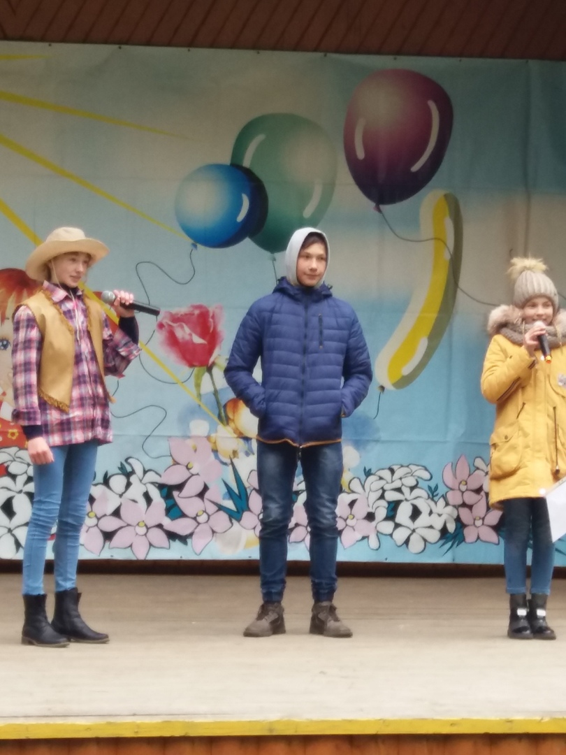 В Великом Устюге специалисты, сотрудники банка, спортивный клуб традиционно в начале лета проводят для детей праздник