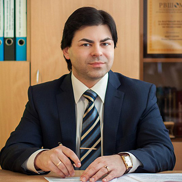 Роман Викторович Демьянчук